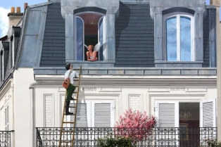 Umetnik koji pretvara dosadne fasade u hiperrealistične slike